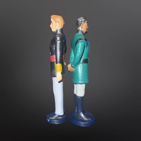 Disney Frozen Lieutenant Mattias & King Agnarr  Figures Cake Topper 3” B14 - Picture 2 of 5